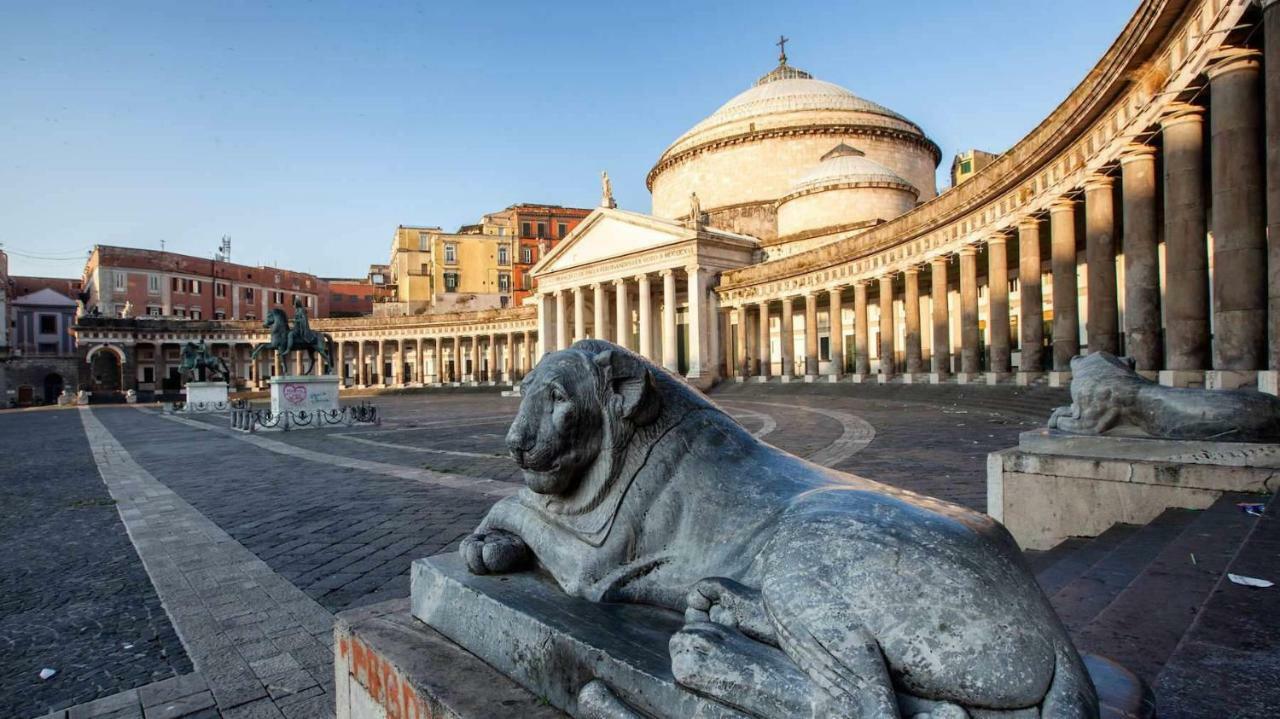 Casa Lillina A Toledo , Near Piazza Del Plebiscito Apartment Наполи Екстериор снимка
