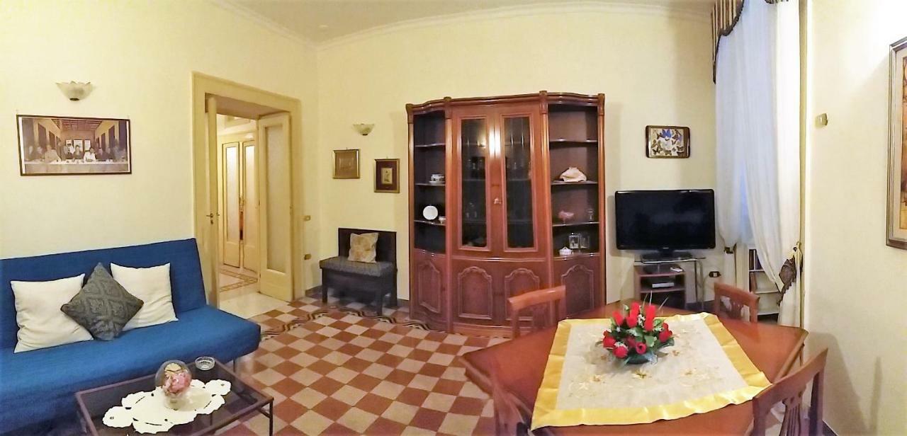 Casa Lillina A Toledo , Near Piazza Del Plebiscito Apartment Наполи Екстериор снимка
