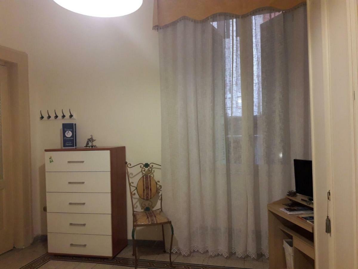Casa Lillina A Toledo , Near Piazza Del Plebiscito Apartment Наполи Екстериор снимка