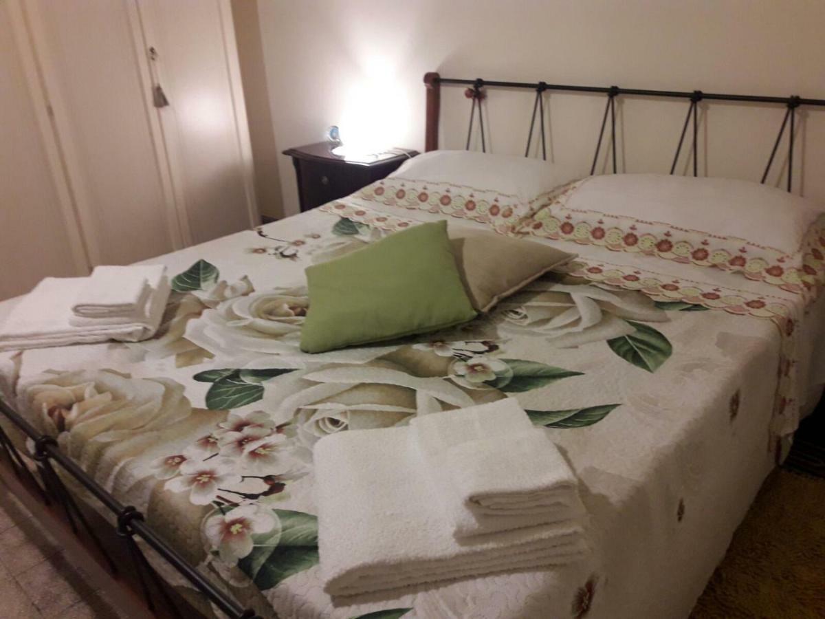 Casa Lillina A Toledo , Near Piazza Del Plebiscito Apartment Наполи Екстериор снимка