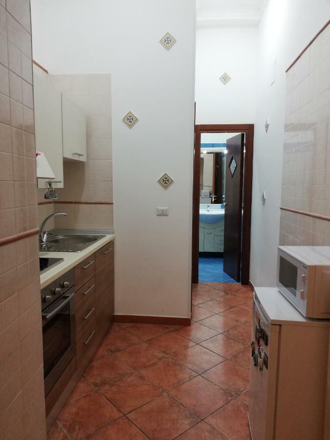 Casa Lillina A Toledo , Near Piazza Del Plebiscito Apartment Наполи Екстериор снимка